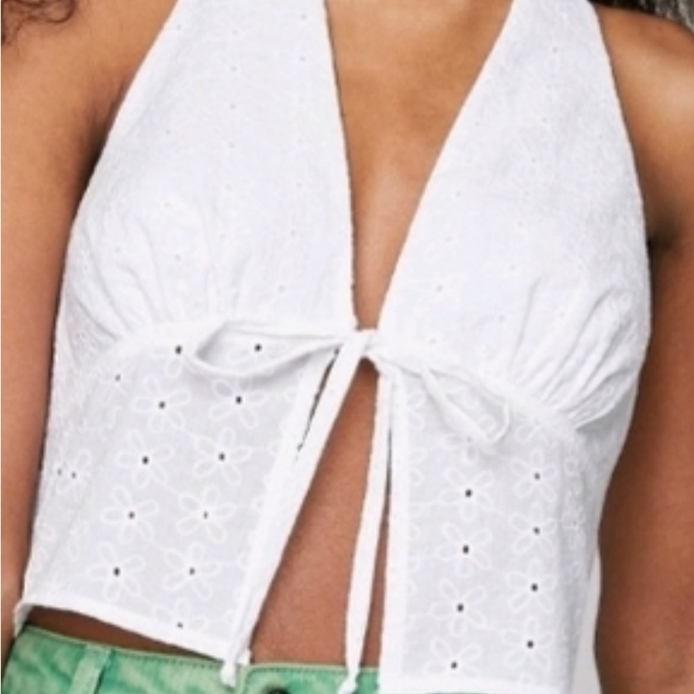 Wild fable 🌸medium light white cotton  eyelet lace halter top new